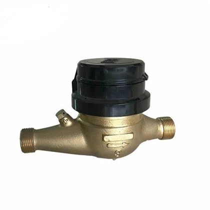 Compteur d'eau à jets multiples